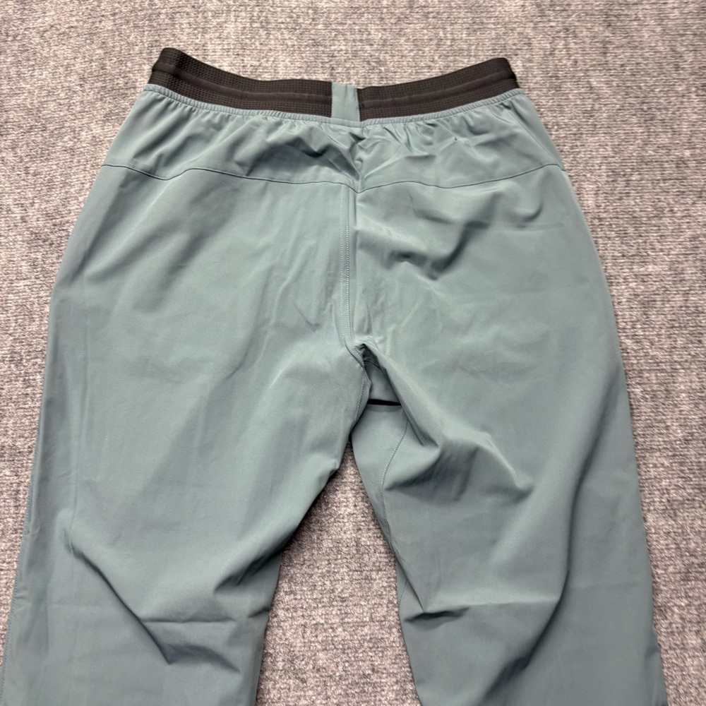 Himali Equilibrium Stretch Pants Mens Medium Evening Mist Climbing Hiking NEW - Picture 12 of 13